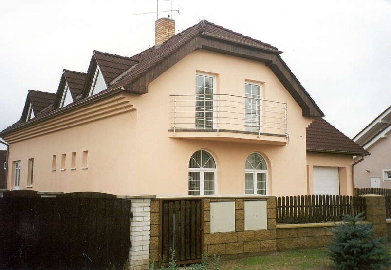 EXTERIROV PRVKY - ZBRADL
